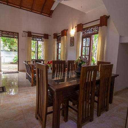 Mountain Gem Villa Hikkaduwa Exterior photo